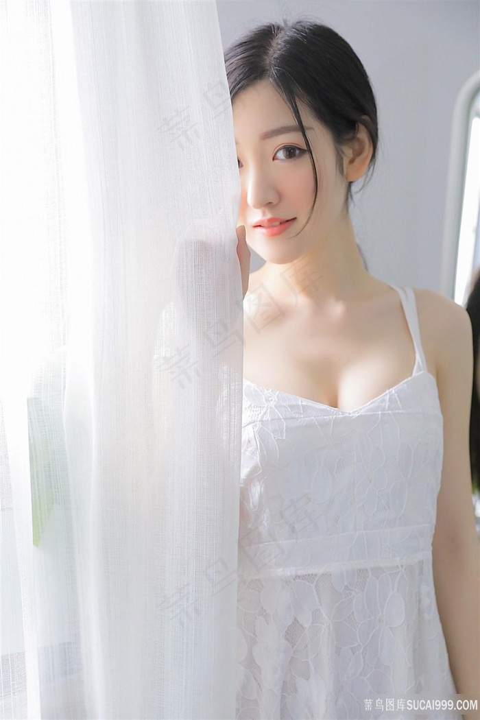 操屁股美女漫画杂志